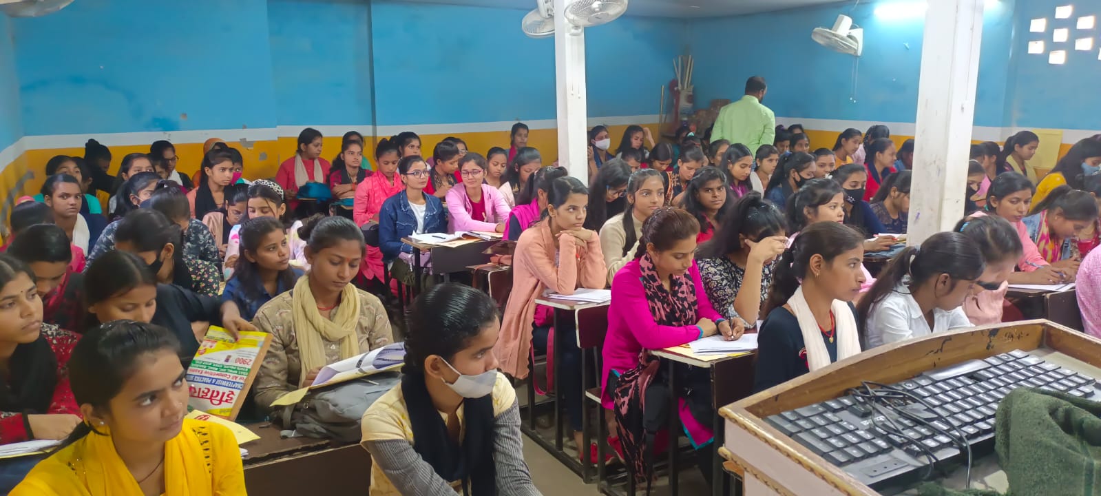 WhatsApp Image 2022-11-25 at 2.22.04 PM WhatsApp Image 2022-11-25 at 2.22.04 PM